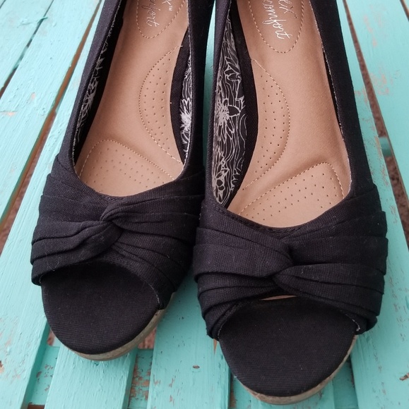 Womans wedges - Picture 1 of 6